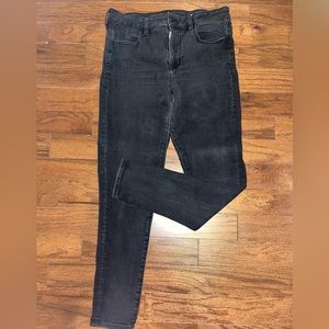 American Eagle, size 12, black skinny jeans